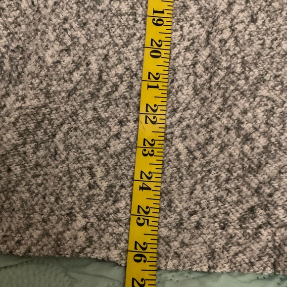 Madewell Quilted Sleeve Hoodie Sweatshirt Top in ivory and gray. Size‎ Large - Picture 15 of 16